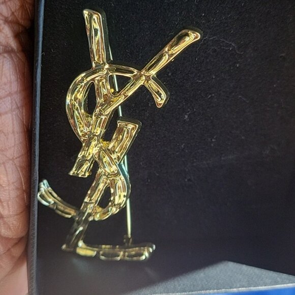 YSL YVES SAINT LAURENT BROOCH NIB - Picture 10 of 12